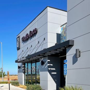 El Pollo Loco - Front entrance - Fast Food Near Me - Sacramento, California