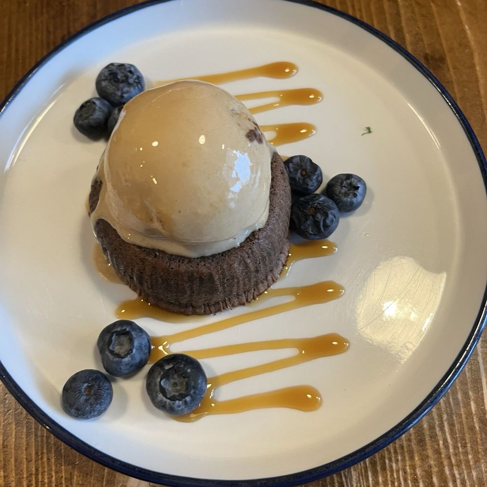 An Artistic Taste - Dessert - New American Near Me - Harriman, New York An Artistic Taste - Dessert - New American Near Me - Harriman, New York