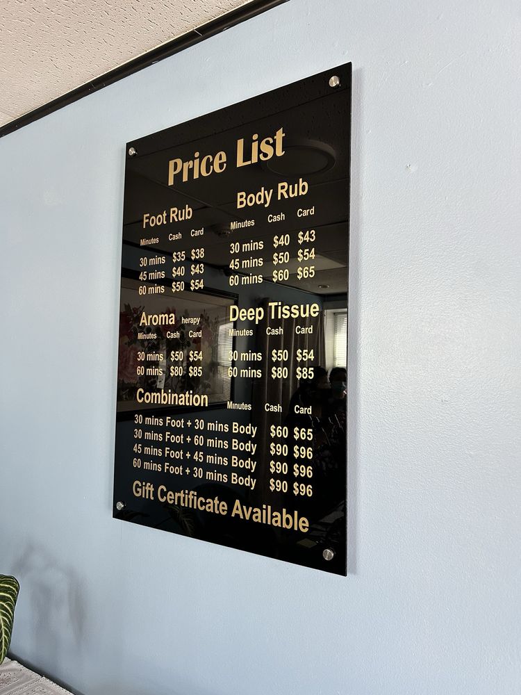 FOOT REFLEXOLOGY CENTER Logo