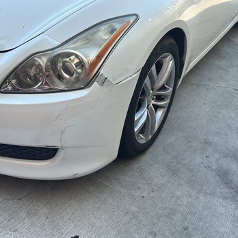 Lakeside Auto Center - Body Shops Near Me - North Hollywood, California