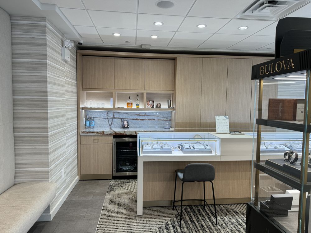 MARTINIQUE JEWELERS Updated October 2024 11 Photos 1421 6th Ave