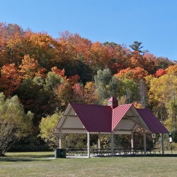 Lions Valley Park - Parks Near Me - Oakville, Ontario Lions Valley Park - Parks Near Me - Oakville, Ontario