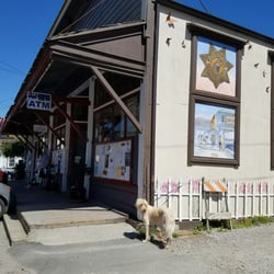Bolinas Market - Bolinas store