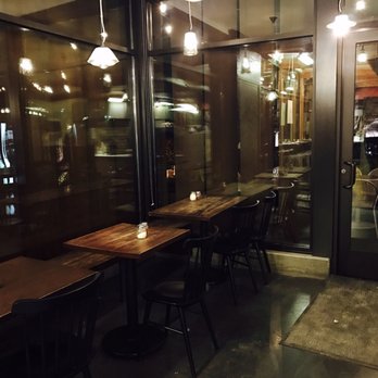 Pagliacci Pizza - Tables and chars - Pizza Near Me - Bellevue, Washington