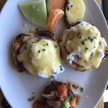 Grace's Table - Eggs Benedict - New American Near Me - Napa, California