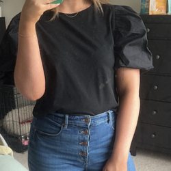 BlushTan Pittsburgh - Day 1 post spray tan (ignore messy mirror and background lol)