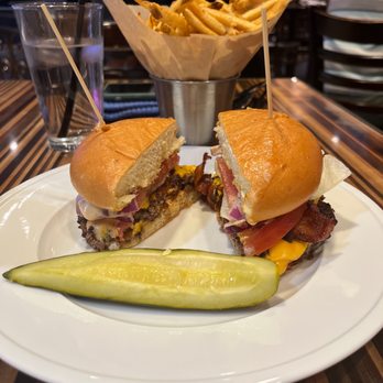 Primeburger - Americana burger and fries - Burgers Near Me - Las Vegas, Nevada Primeburger - Americana burger and fries - Burgers Near Me - Las Vegas, Nevada