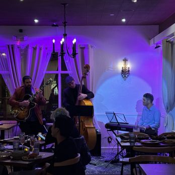 Darla Cafe  - Jazz supper club - Asian Fusion Near Me - Saratoga, California