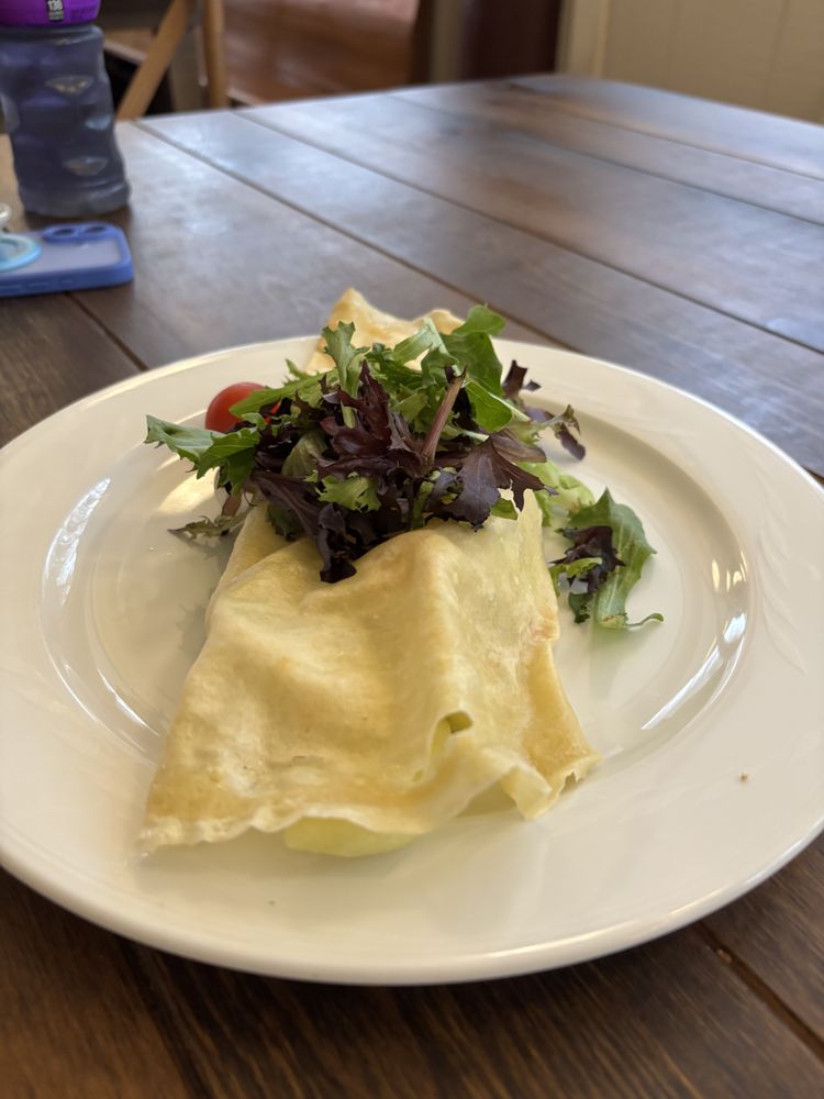 Food from The Frenchmen