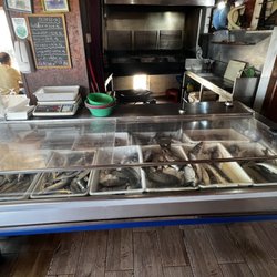 Adega dos Arcos - Choose your own fish to grill
