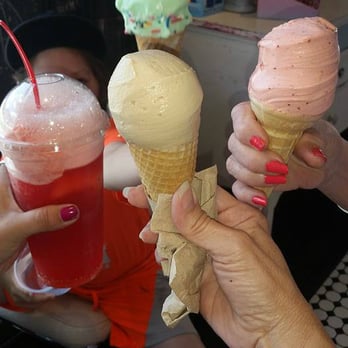 Doghouse - Strawberry Basil Sorbet at Soda Fountain is where it's at!!!! - Hot Dogs Near Me - Orlando, Florida Doghouse - Strawberry Basil Sorbet at Soda Fountain is where it's at!!!! - Hot Dogs Near Me - Orlando, Florida