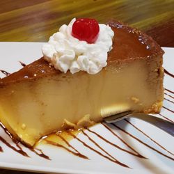 Burritos Mi Tierra - Flan ($4.50)