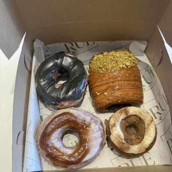 La Rue Doughnut - Bakeries Near Me - Dallas, Texas La Rue Doughnut - Bakeries Near Me - Dallas, Texas