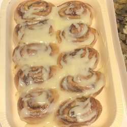 Pizza Hut - Cinnabon (super addicting)