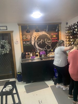 Salt+Vine Wine Co. by null