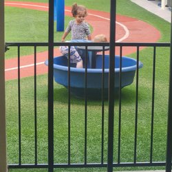 IvyCrest Montessori Private School - Water play rm 2