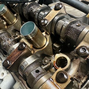 Hustle Hard Automotive - Camshaft grooved - Auto Repair Near Me - Alvin, Texas Hustle Hard Automotive - Camshaft grooved - Auto Repair Near Me - Alvin, Texas