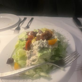 Steak 48 - Delicious Wedge Salad - Steakhouses Near Me - Beverly Hills, California Steak 48 - Delicious Wedge Salad - Steakhouses Near Me - Beverly Hills, California