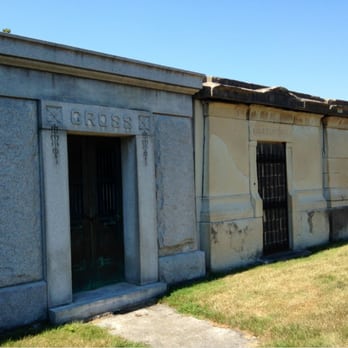 Graceland Cemetery - Funeral Services & Cemeteries Near Me - Chicago, Illinois Graceland Cemetery - Funeral Services & Cemeteries Near Me - Chicago, Illinois