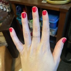 Lenox Nails - Gel manicure $35