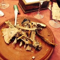 Restaurante La Pinilla - Lechazo después de dejarme llevar por mis instintos mas básicos