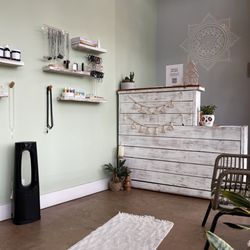 Verde Holistic Wellness Studio - Entrance