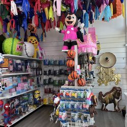 Fun Party Supply & Rentals - More party supplies and decor!