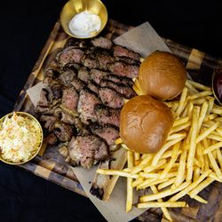 dPlace Steak & Pasta