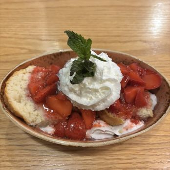 Rascal Modern American Diner & Bar - Strawberry Shortcake - American Near Me - Sedona, Arizona Rascal Modern American Diner & Bar - Strawberry Shortcake - American Near Me - Sedona, Arizona