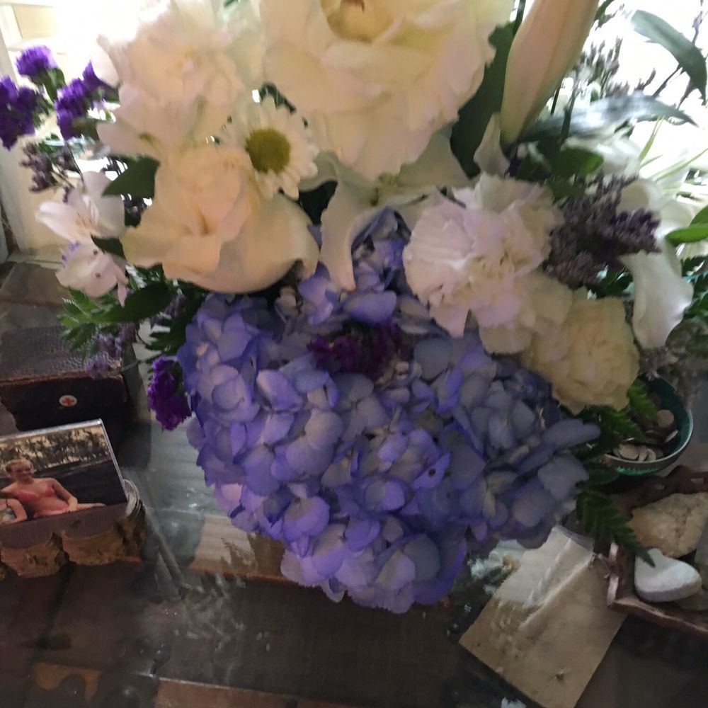 Wake Forest Florist - Amazing combo of beautiful flowers! - Florists Near Me - Wake Forest, North Carolina