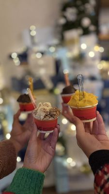 An's Hatmakers by null