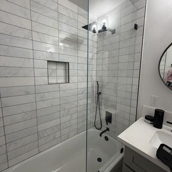 Quality Glass OC - 100x better than a shower curtain! - Glass & Mirrors Near Me - Fullerton, California Quality Glass OC - 100x better than a shower curtain! - Glass & Mirrors Near Me - Fullerton, California