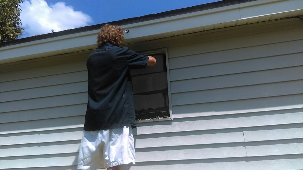 Slide of Guys & A Truck