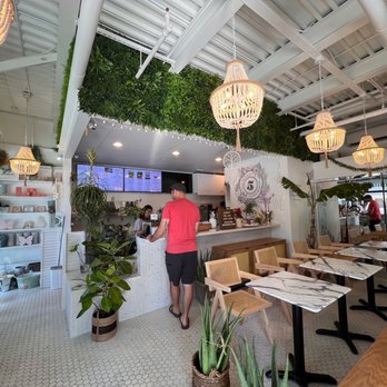 5ive Senses - Juice Bar - Juice Bars & Smoothies Near Me - Honolulu, Hawaii