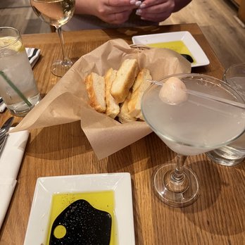 Quattro Caffe - Italian Near Me - Costa Mesa, California
