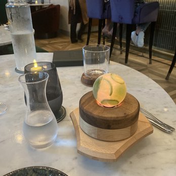 Podmore - Makings of a gin and tonic... - Cocktail Bars Near Me - Honolulu, Hawaii Podmore - Makings of a gin and tonic... - Cocktail Bars Near Me - Honolulu, Hawaii