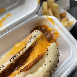 Chicago Hot Dogs - Chili Cheese Dog  Fries