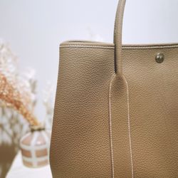 Murmuration Consignment