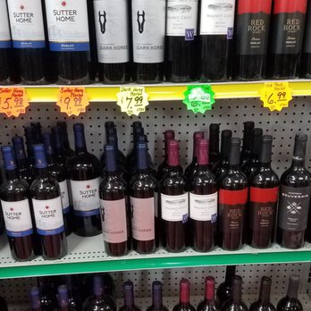 Bailey Liquor and Wine - bottles of wine on shelves - Beer, Wine & Spirits Near Me - Buffalo, New York Bailey Liquor and Wine - bottles of wine on shelves - Beer, Wine & Spirits Near Me - Buffalo, New York