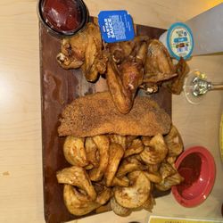 JJ’s Tropical - Wings & things