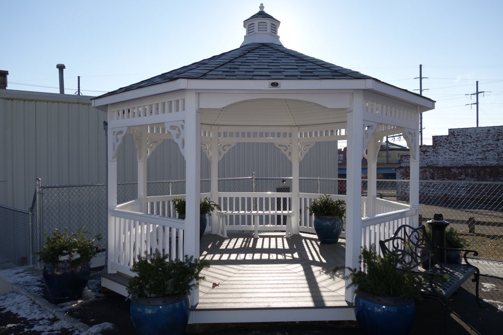 FUNERARIA LUZ DE PAZ Updated September 2024 426 E Washington Ave, Bridgeport, Connecticut