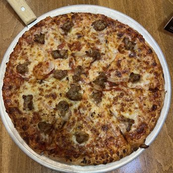 Pizza Lucé - Pizza Lúce - Pizza Near Me - Duluth, Minnesota Pizza Lucé - Pizza Lúce - Pizza Near Me - Duluth, Minnesota