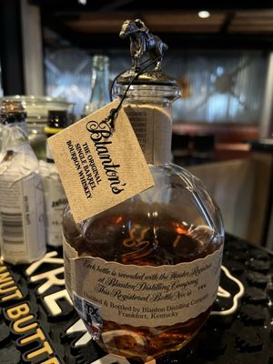 Tannahill's Tavern & Music Hall by null