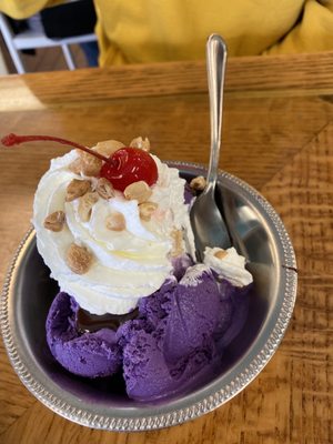 Lazy Mike’s Delicatessen by null