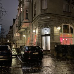 hugo & tilda - Restaurant Entrance