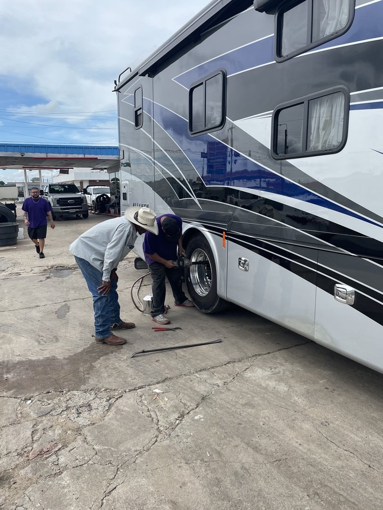 RODRIGUEZ TIRES 105 N Market St, Hearne, Texas Tires Phone Number