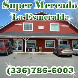 Super Mercado Esmeralda Red Barn