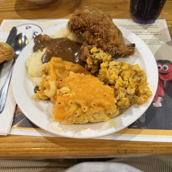Fred's Market - Buffets Near Me - Lakeland, Florida Fred's Market - Buffets Near Me - Lakeland, Florida