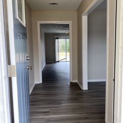 R&R Florida Property Maintenance - Flooring and paint