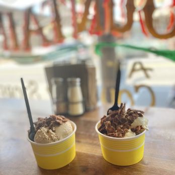 Floyd Country Store - Lemon crunch ice cream and salted caramel ice cream - Cafes Near Me - Floyd, Virginia